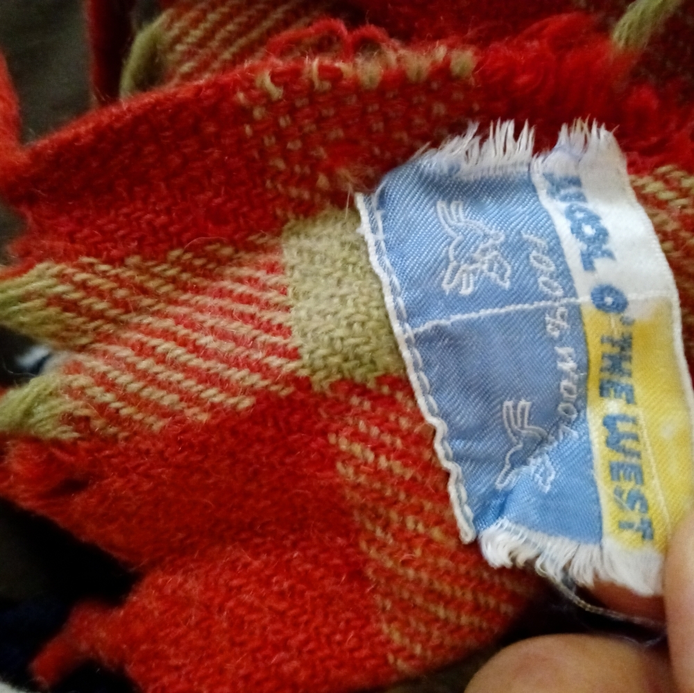 🇺🇸🏤VINTAGE RED PLAID WOOL THROW🏫🍝 - Picture 6 of 12
